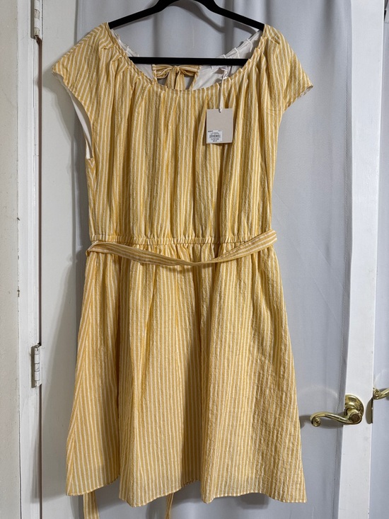 LC Lauren Conrad Dresses & Skirts - LC Lauren Conrad Yellow Striped Cotton Midi Dress